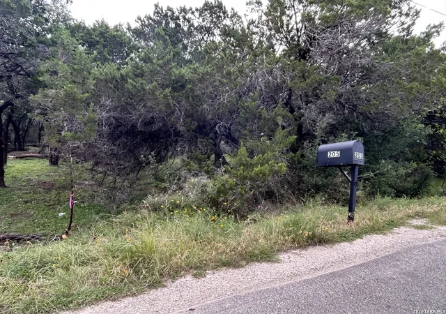 Photo 4 of Land for sale at 152 N Scenic Loop, Canyon Lake, TX 78133 | MLS# 2001467 | Listing updated on 2026-10-23