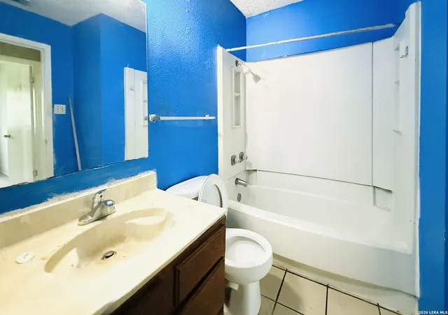 Photo 4 of Single family home for sale at 4122 Sunrise Creek Dr, San Antonio, TX 78244 | MLS# 2001493 | Listing updated on 2026-10-09