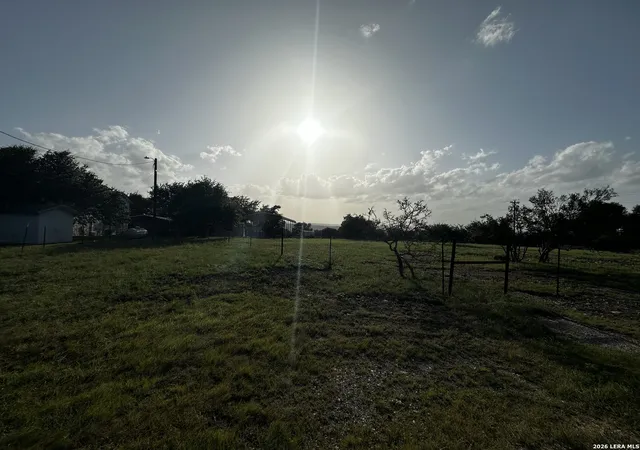 2nd image of 8021 Kenilworth, Spring Branch, TX 78070 | MLS# 2001502