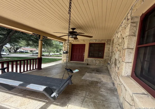 Photo 3 of Single family home for sale at 139 Thomas Jefferson Dr, San Antonio, TX 78228 | MLS# 2001503 | Listing updated on 2026-08-17