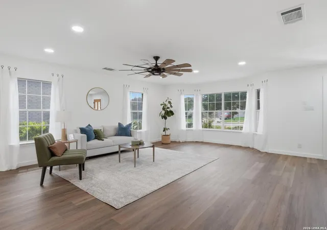 Photo 3 of Single family home for sale at 1687 Fir Cir, Schertz, TX 78154 | MLS# 2001505 | Listing updated on 2026-09-29