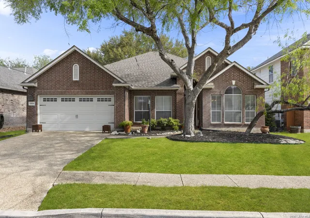 Photo 2 of Sale Pending at 13506 Chamber Oaks, San Antonio, TX 78231 | MLS# 2001517 | Listing updated on 2026-08-17