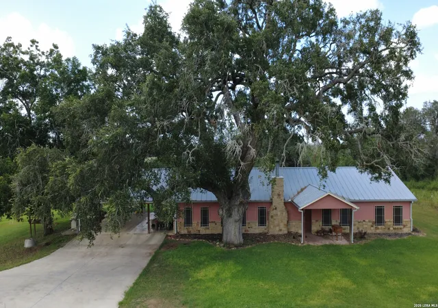 2nd image of 3558 Fm 536, Floresville, TX 78114 | MLS# 2001532