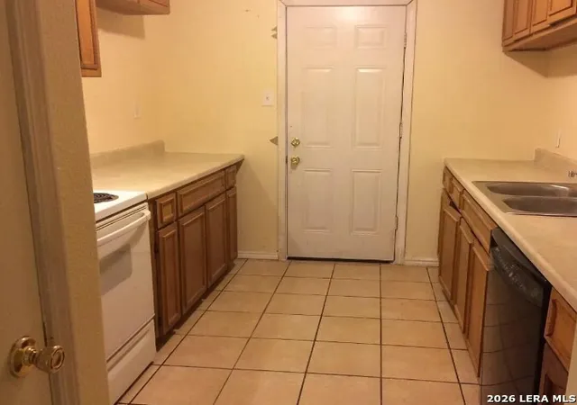 Photo 3 of Multi family home for sale at 7603 Oak Chase, San Antonio, TX 78239 | MLS# 2001533 | Listing updated on 2026-08-25