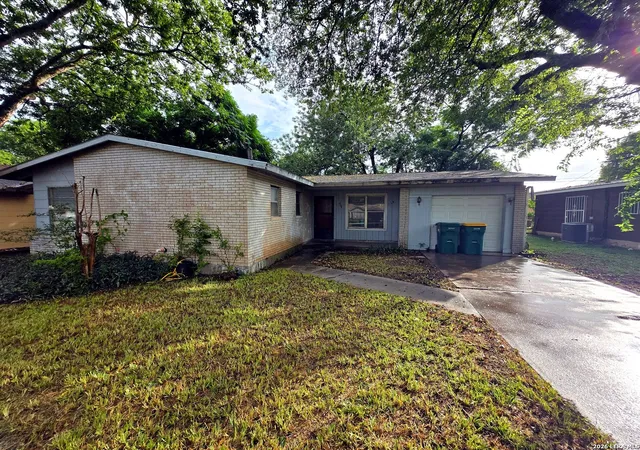 2nd image of 209 Winn Ave, Universal City, TX 78148 | MLS# 2001570