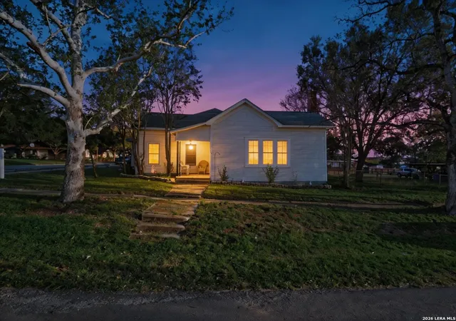 Single family home for sale at 211 E 4Th St, Nixon, TX 78140 | MLS# 2001571