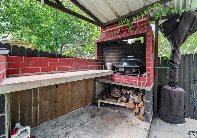 Photo 4 of Single family home for sale at 5708 Watercress Dr, Leon Valley, TX 78238 | MLS# 2001596 | Listing updated on 2026-09-25