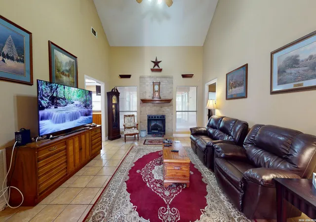 Photo 3 of Single family home for sale at 1108 Sunrise, New Braunfels, TX 78130 | MLS# 2001646 | Listing updated on 2026-10-01