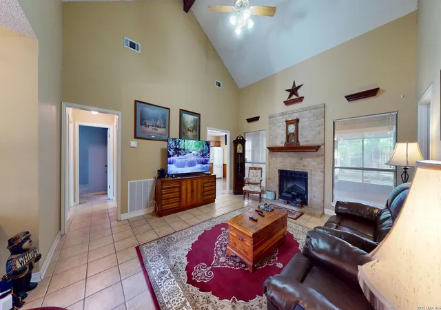 Photo 4 of Single family home for sale at 1108 Sunrise, New Braunfels, TX 78130 | MLS# 2001646 | Listing updated on 2026-10-01