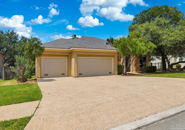 Photo 4 of Sale Pending at 507 Reenie Way, San Antonio, TX 78258 | MLS# 2001648 | Listing updated on 2026-08-02