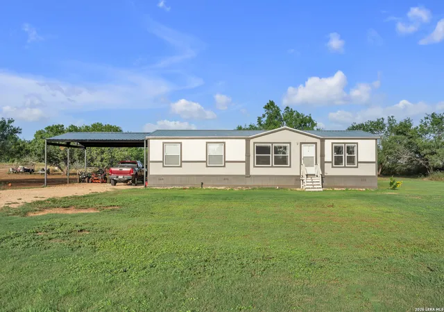 Photo 2 of Sale Pending at 20 Brite, Pleasanton, TX 78064 | MLS# 2001657 | Listing updated on 2026-08-06