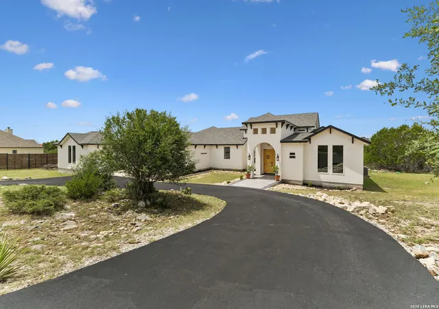 4th image of 107 Sunrise Dr, Boerne, TX 78006 | MLS# 2001661