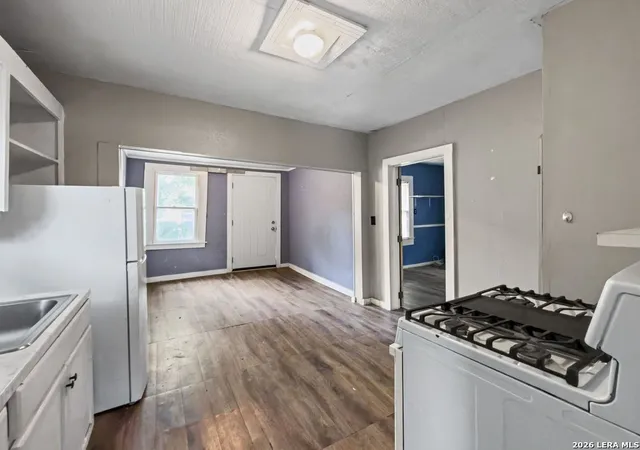 3rd image of 2407 San Fernando, San Antonio, TX 78207 | MLS# 2001667