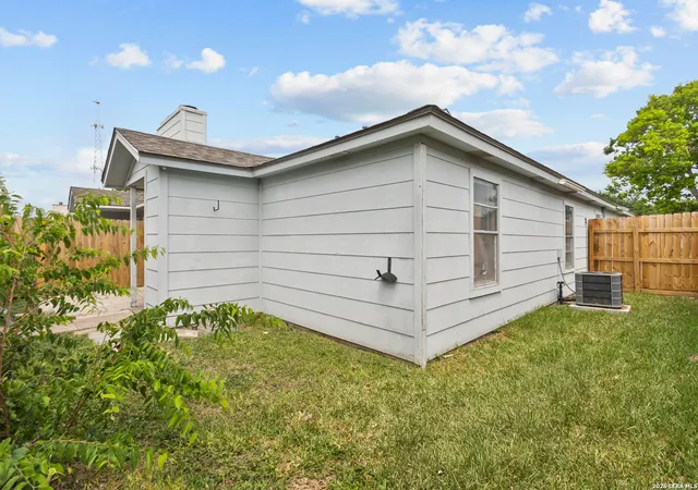 Photo 3 of Single family home for sale at 7202 The Mansions A-1 #A-1 (P-1), Corpus Christi, TX 78414 | MLS# 2001681 | Listing updated on 2026-08-19