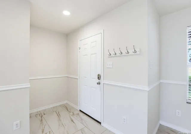 3rd image of 9226 Beech Grv, San Antonio, TX 78245 | MLS# 2001687
