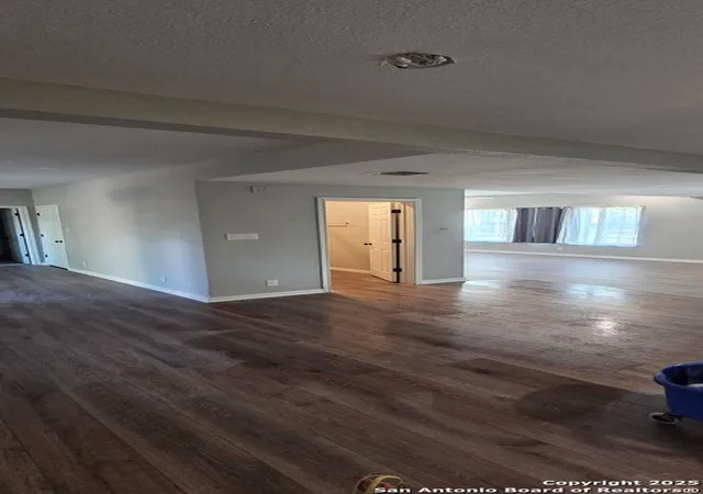 1st image of 806 21st, Hondo, TX 78861 | MLS# 2001690