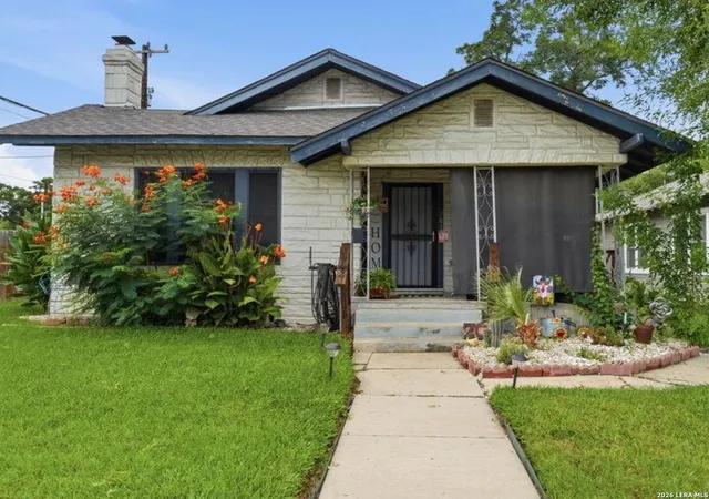 3rd image of 701 Rigsby Ave, San Antonio, TX 78210 | MLS# 2001706
