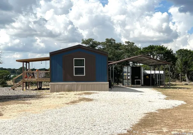 Photo 2 of Single family home for sale at 140 Teague Rd, Kerrville, TX 78028 | MLS# 2001721 | Listing updated on 2026-09-13