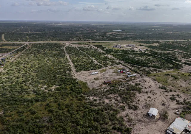 Photo 3 of House for sale at 9109 East Us Hwy 277, Eagle Pass, TX 78852 | MLS# 2001766 | Listing updated on 2026-08-11