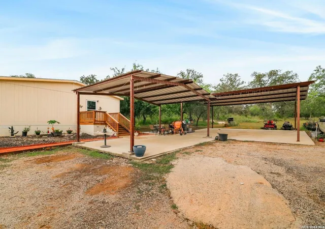 5th image of 1470 Patton Rd, Somerset, TX 78069 | MLS# 2001768