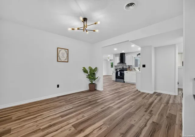 Photo 3 of Sale Pending at 4307 Parkwood Dr, San Antonio, TX 78218 | MLS# 2001811 | Listing updated on 2026-08-26