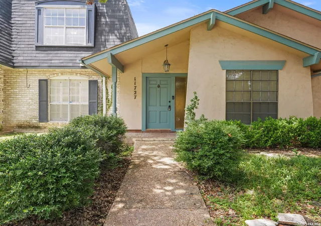 Photo 2 of Sale Pending at 11727 Whisper Dew St, San Antonio, TX 78230 | MLS# 2001836 | Listing updated on 2026-08-03