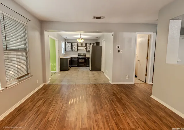 Photo 2 of Single family home for sale at 322 Copper Mountain, New Braunfels, TX 78130 | MLS# 2001842 | Listing updated on 2026-10-29