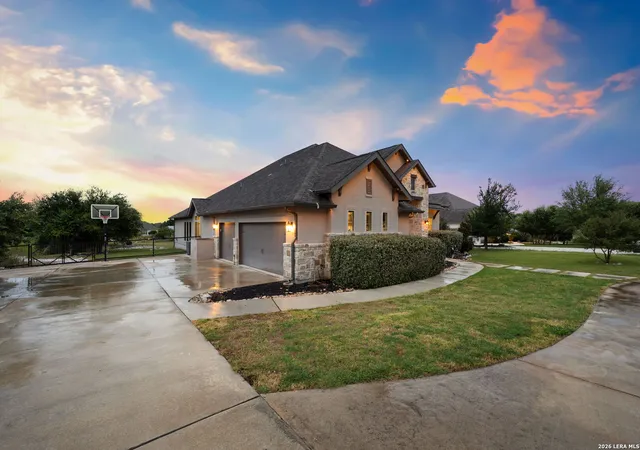Photo 3 of Single family home for sale at 1968 Zinfandel, New Braunfels, TX 78132 | MLS# 2001843 | Listing updated on 2026-09-30