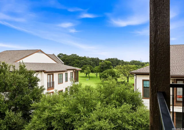 Photo 4 of Condo for sale at 7342 Oak Manor #1308, San Antonio, TX 78229 | MLS# 2001856 | Listing updated on 2026-08-13