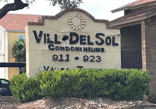 Photo 2 of Condo for sale at 911 Vance Jackson #214, San Antonio, TX 78201 | MLS# 2001860 | Listing updated on 2026-08-01
