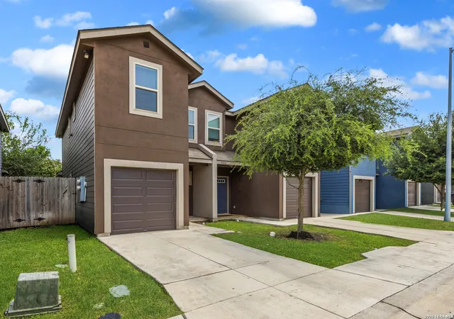 Photo 3 of Multi family home for sale at 7002 Lakeview, San Antonio, TX 78244 | MLS# 2001870 | Listing updated on 2026-09-11