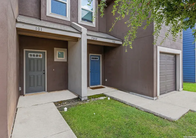 Photo 4 of Multi family home for sale at 7002 Lakeview, San Antonio, TX 78244 | MLS# 2001870 | Listing updated on 2026-09-11