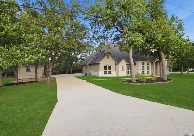 Photo 3 of Sale Pending at 1120 Glenwood Loop, Bulverde, TX 78163 | MLS# 2001884 | Listing updated on 2026-08-06