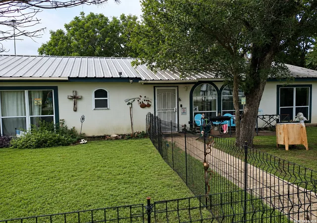 2nd image of 8000 County Road 404, Spicewood, TX 78669 | MLS# 2001935