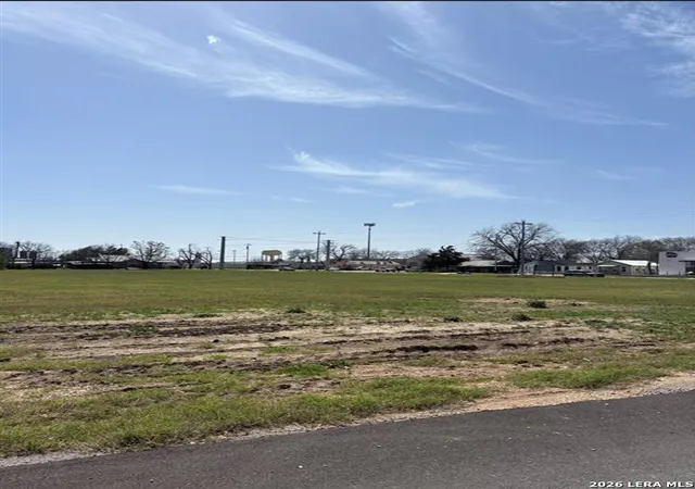2nd image of 1900 N Austin, Seguin, TX 78155 | MLS# 2001938