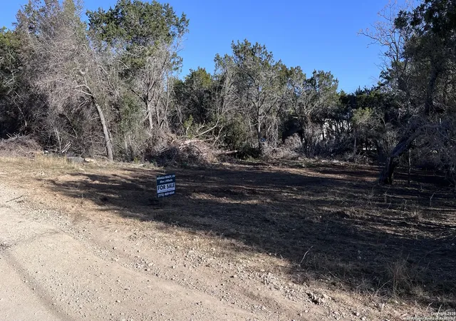 2nd image of 172 Paladin Dr, Bandera, TX 78003 | MLS# 2001950