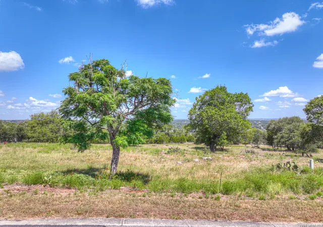 Photo 2 of Sale Pending at 1593 Bella Vis, Canyon Lake, TX 78133 | MLS# 2001966 | Listing updated on 2026-08-28