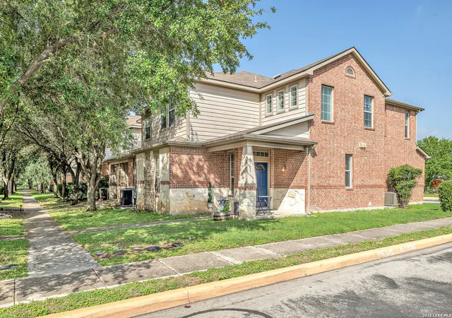 Single family home for sale at 2502 Grayson Cir, San Antonio, TX 78232 | MLS# 2001986