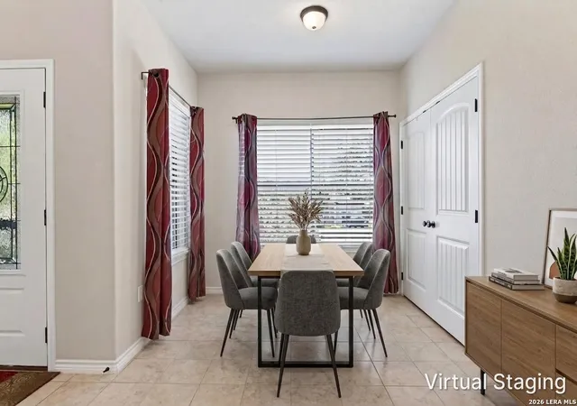Photo 3 of Single family home for sale at 1069 Eagle Flight, Canyon Lake, TX 78133 | MLS# 2001989 | Listing updated on 2026-10-10