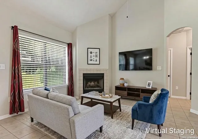 Photo 4 of Single family home for sale at 1069 Eagle Flight, Canyon Lake, TX 78133 | MLS# 2001989 | Listing updated on 2026-10-10