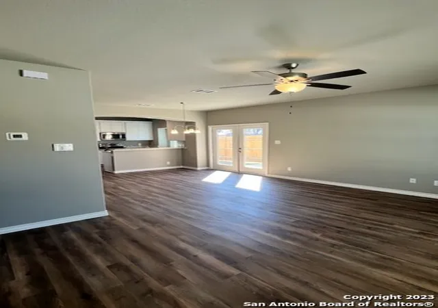 Photo 4 of Single family home for sale at 2031 Silver Oaks, San Antonio, TX 78213 | MLS# 2002022 | Listing updated on 2026-09-19