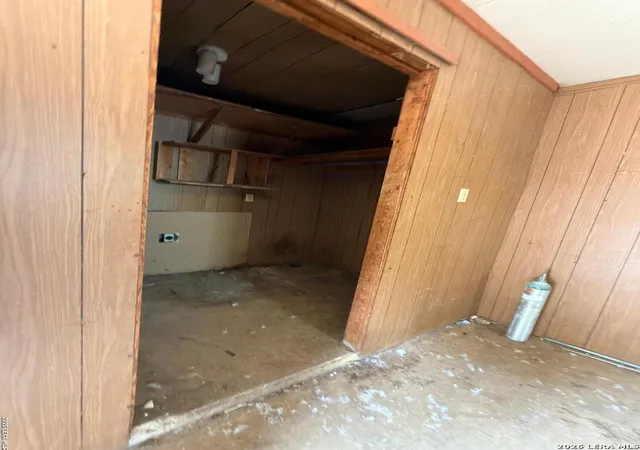 Photo 3 of Sale Pending at 4114 Bunker Hl, San Antonio, TX 78230 | MLS# 2002032 | Listing updated on 2026-08-16