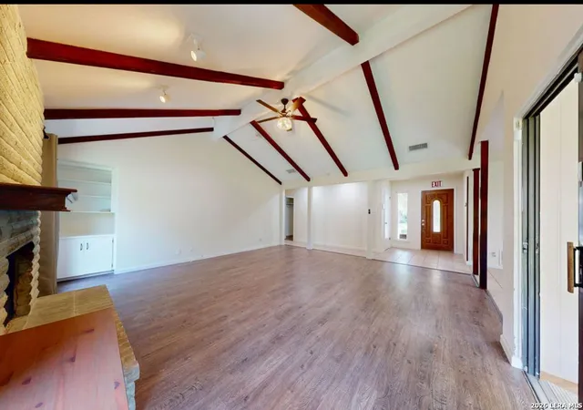 Photo 4 of Single family home for sale at 5423 Princess Diane St, San Antonio, TX 78229 | MLS# 2002043 | Listing updated on 2026-09-07