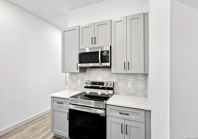 5th image of 1727 E Crockett St, San Antonio, TX 78202 | MLS# 2002065