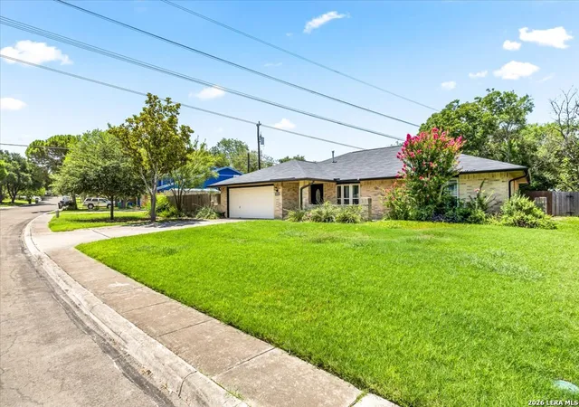 Photo 3 of Sale Pending at 3338 Rosetti Dr, San Antonio, TX 78247 | MLS# 2002082 | Listing updated on 2026-09-03