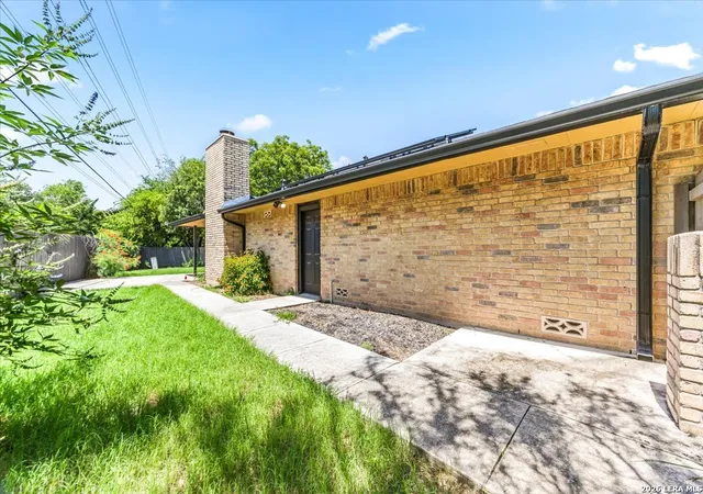 Photo 31 of Sale Pending at 3338 Rosetti Dr, San Antonio, TX 78247 | MLS# 2002082 | Listing updated on 2026-09-03