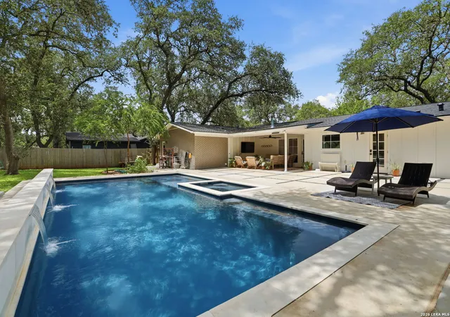 Photo 1 of Sale Pending at 106 Canyon Crk Dr, Hollywood Park, TX 78232 | MLS# 2002084 | Listing updated on 2026-08-19