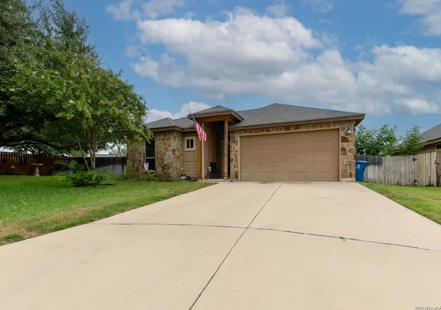 Photo 1 of Single family home for sale at 1828 Wandering Trail, Pleasanton, TX 78064 | MLS# 2002130 | Listing updated on 2026-09-13