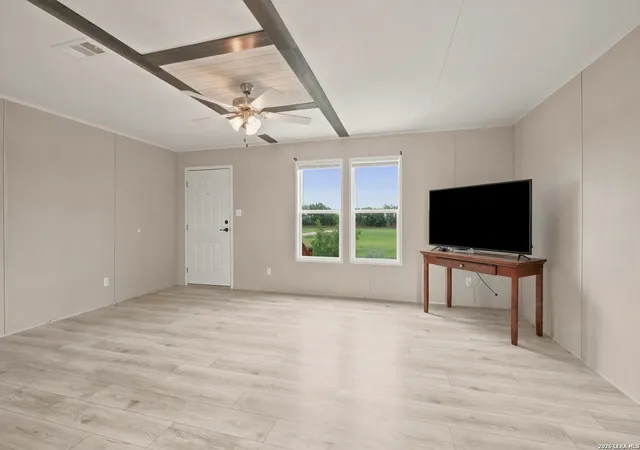 2nd image of 537 County Road 442, Hondo, TX 78861 | MLS# 2002170
