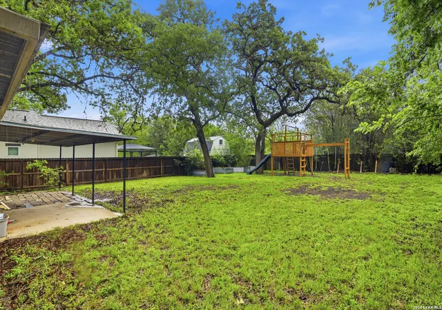 5th image of 129 Phil Wilson, Boerne, TX 78006 | MLS# 2002182